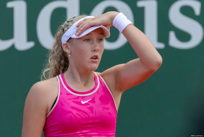 Chesnokov Forecasts Andreeva Nationality Switch as Russian Exodus Continues