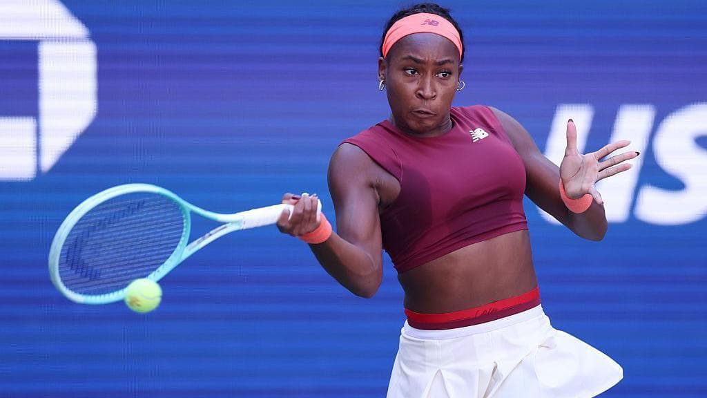 Andreeva Leads the Pack as Swiatek and Gauff Face WTA Finals Danger
