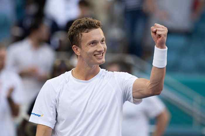 Shanghai Rolex Masters Round of 32: Five Matches to Watch on Sunday