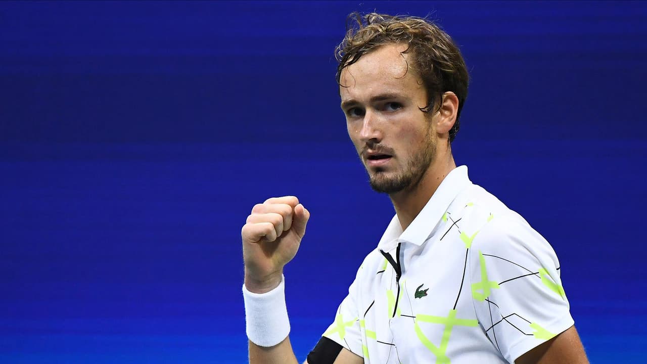 Feathered Intruders Steal the Spotlight From Medvedev at the US Open