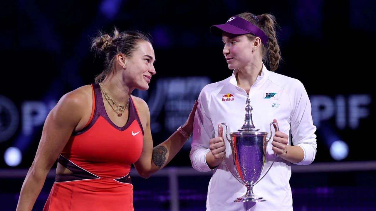 Rybakina Powers Past Osaka to Earn Gauff Showdown in Montreal