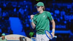 De Minaur Pulls Off a Laver Cup Miracle Against Zverev to Swing the Tie