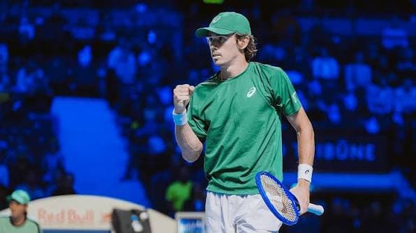 De Minaur Pulls Off a Laver Cup Miracle Against Zverev to Swing the Tie
